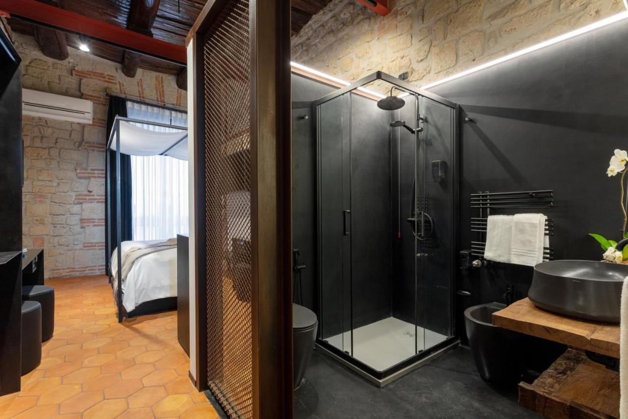Palazzo Residenza Madre By Dimorra Otel Napoli Dış mekan fotoğraf