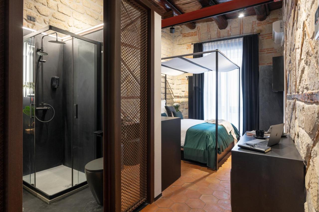 Palazzo Residenza Madre By Dimorra Otel Napoli Dış mekan fotoğraf