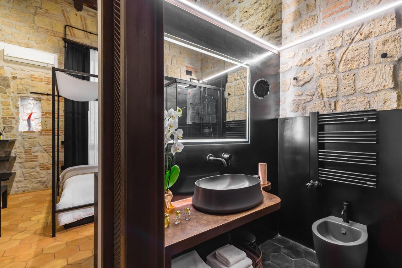 Palazzo Residenza Madre By Dimorra Otel Napoli Dış mekan fotoğraf